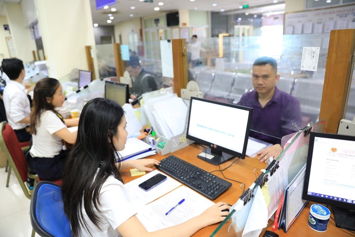 Thu ngân sách đến ngày 15-4 đạt 40,77% dự toán