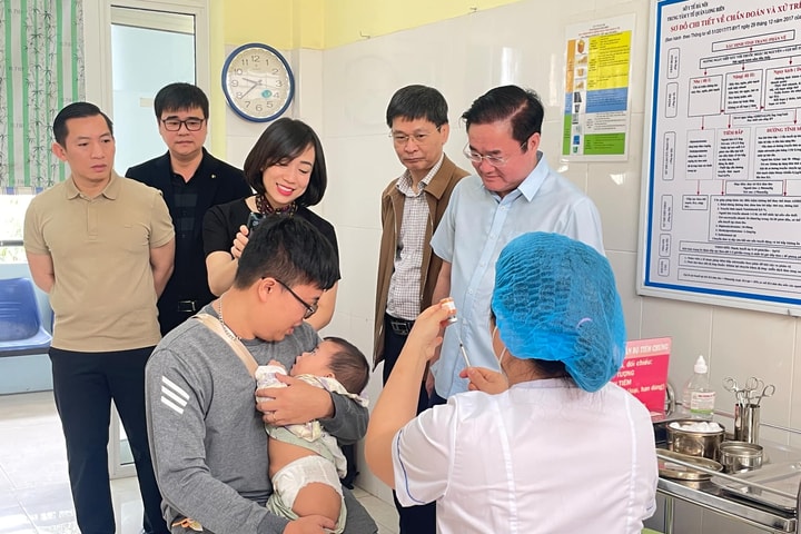 Hà Nội: Số ca mắc sởi có xu hướng tăng ở nhóm trên 10 tuổi