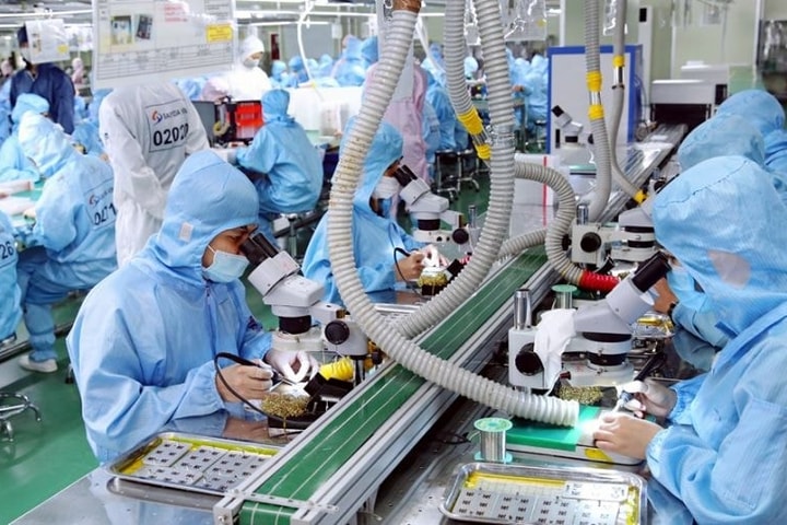Tạo môi trường đầu tư, kinh doanh thuận lợi hơn
