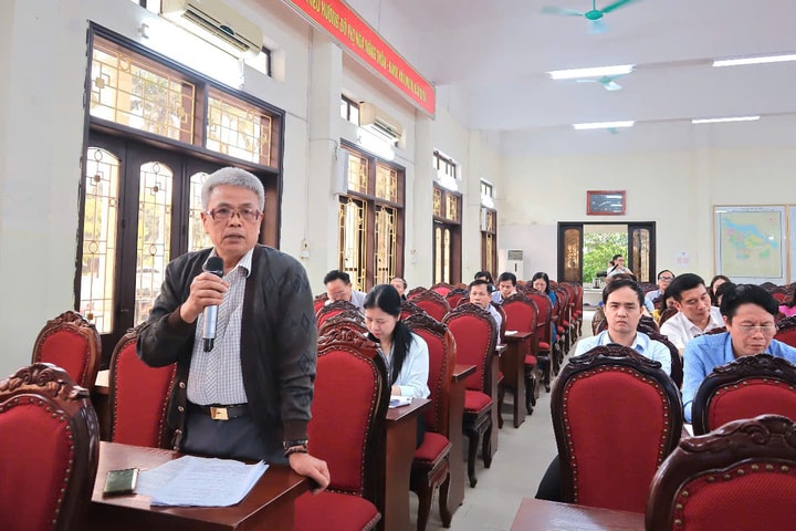 Cử tri mong muốn giải quyết thấu đáo công tác cán bộ sau sắp xếp đơn vị hành chính