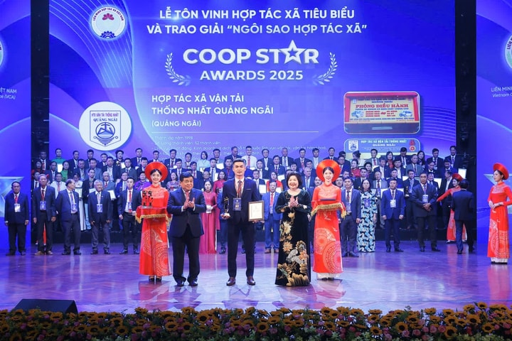 100 hợp tác xã được trao giải thưởng “Ngôi sao hợp tác xã - Coops Award năm 2025"