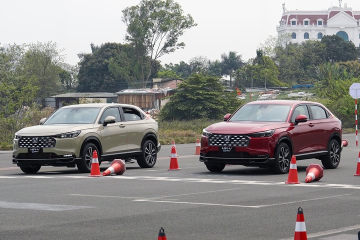 Tiêu thụ ô tô tăng trưởng mạnh so với quý đầu năm ngoái