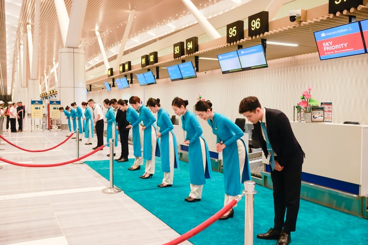 Vietnam Airlines chính thức khai thác nhà ga T3 Tân Sơn Nhất cho các chuyến bay nội địa