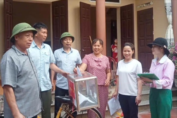 Ba Vì hoàn thành lấy ý kiến cử tri và gần 100% số cử tri đồng thuận với phương án sắp xếp xã