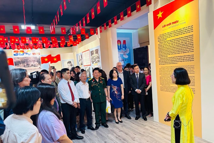Trưng bày 150 tài liệu, hiện vật về khát vọng thống nhất non sông
