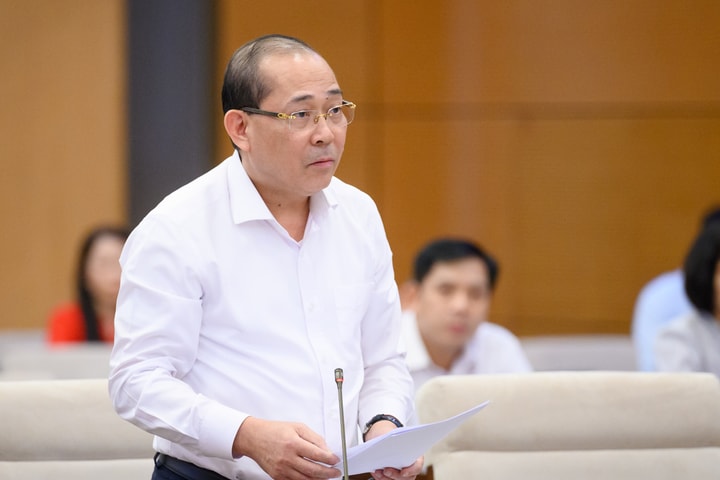 Cử tri kiến nghị phải kiên quyết xử lý hàng giả, chấm dứt tình trạng lừa đảo