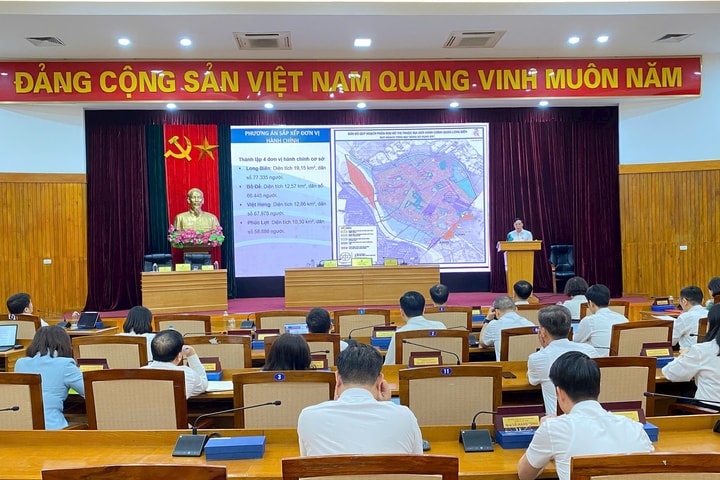 HĐND quận Long Biên tán thành phương án sắp xếp 4 phường mới