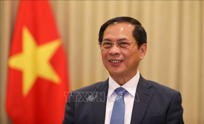 Chuyến thăm của Chủ tịch nước Lương Cường truyền thông điệp mạnh mẽ về giá trị trường tồn của quan hệ đặc biệt Việt Nam - Lào