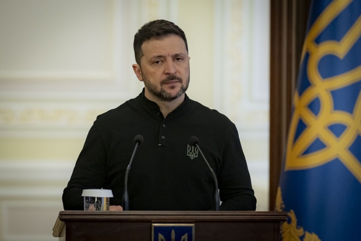 Ukraine chỉ thảo luận về lãnh thổ sau lệnh ngừng bắn toàn diện