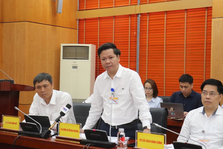 Địa phương toàn quyền quyết định việc bố trí nhân sự cấp xã