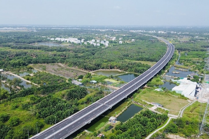 Phương án phân luồng giao thông trên cao tốc Bến Lức - Long Thành