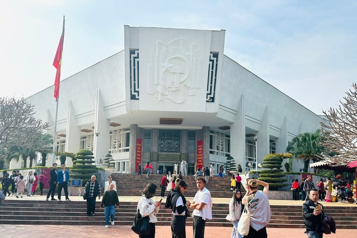 Bảo tàng Hồ Chí Minh: Nơi giữ gìn di sản về Bác Hồ