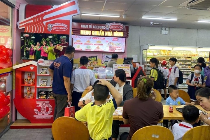 Trạm Mì Acecook ra mắt tại cửa hàng Ministop với menu chuẩn nhà hàng, tiện lợi mọi lúc