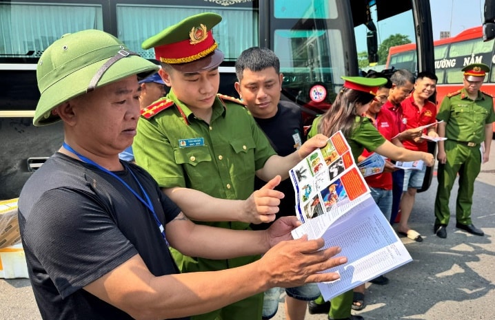 Tin tức đặc biệt trên báo in Hànộimới ngày 13-5-2025