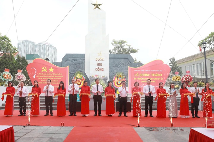 Khánh thành Đài tưởng niệm các Anh hùng liệt sĩ phường Trần Phú