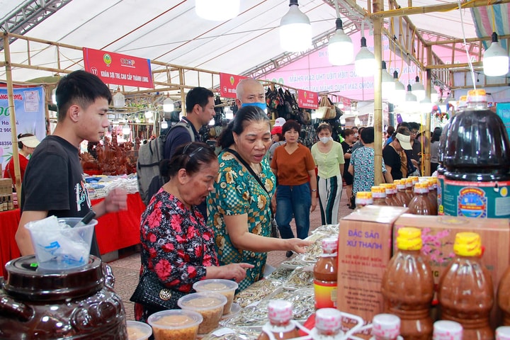 Hà Nội thúc đẩy thương mại hóa sản phẩm OCOP, làng nghề: Khai thác tiềm năng thị trường nội đô