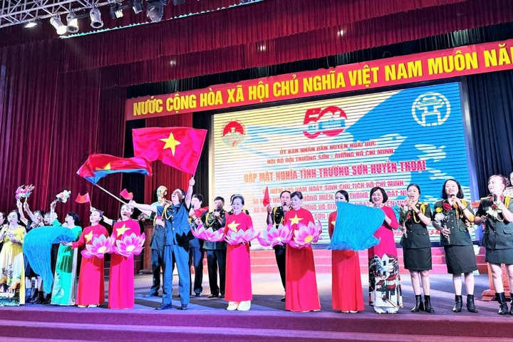 Hội Bộ đội Trường Sơn - Đường Hồ Chí Minh huyện Hoài Đức gặp mặt truyền thống