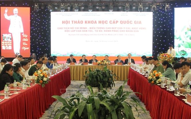 Biểu tượng cao đẹp của ý chí, khát vọng độc lập của dân tộc, tự do, hạnh phúc cho nhân dân