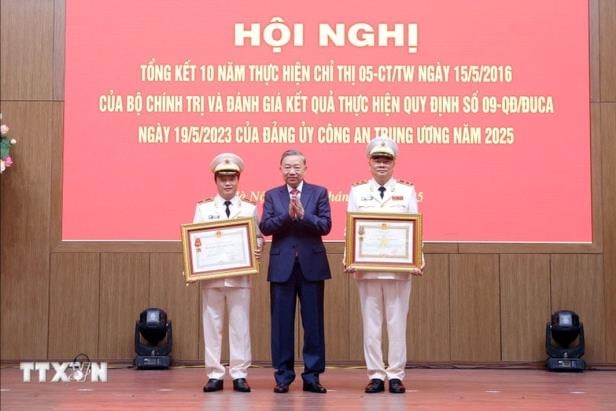 Tổng Bí thư Tô Lâm: Gắn kết chặt chẽ việc học tập, làm theo Bác với xây dựng lực lượng Công an nhân dân
