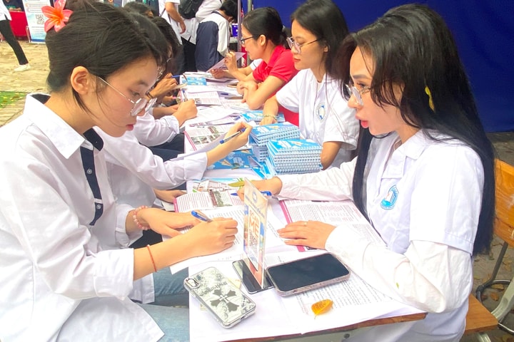 Bộ GD-ĐT công bố khung quy đổi giữa các phương thức xét tuyển đại học