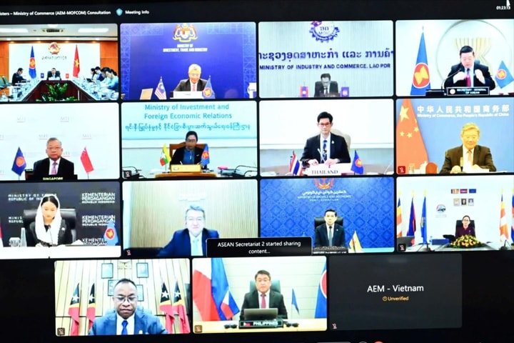 Các bộ trưởng kinh tế ASEAN bàn cách vượt bất ổn kinh tế