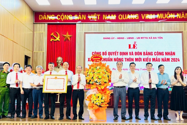 Đa Tốn đón nhận Bằng công nhận xã đạt chuẩn nông thôn mới kiểu mẫu