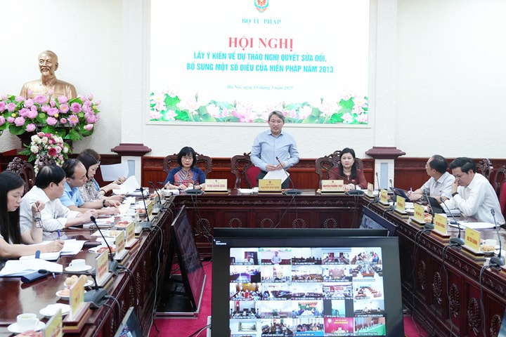 Các bộ, ngành, địa phương kết thúc lấy ý kiến góp ý, sửa đổi Hiến pháp