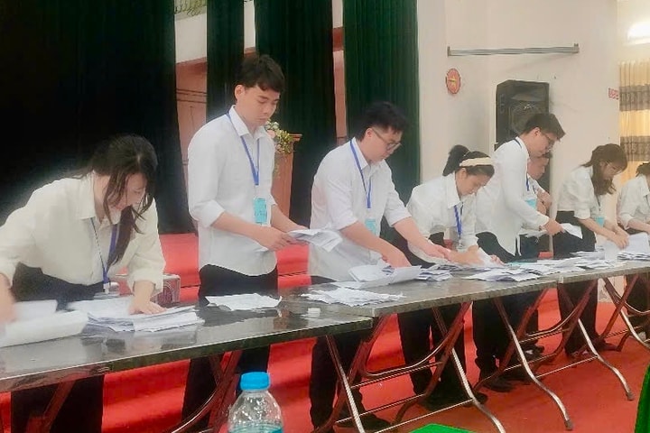 Phú Xuyên: Đấu giá 30 thửa đất, thu hơn 82 tỷ đồng