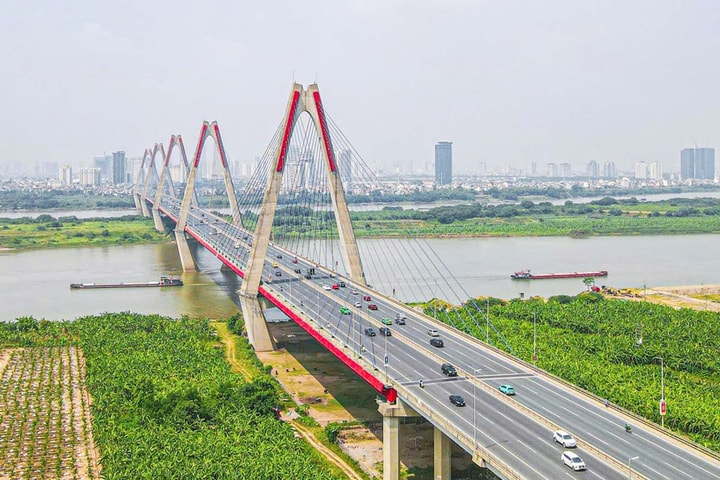 Hiện thực hóa khát vọng phát triển thành phố bên sông Hồng