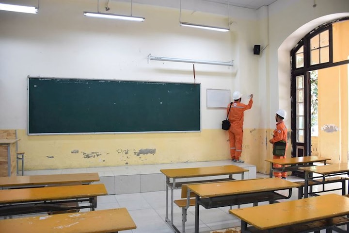 Hà Nội: Bảo đảm điện phục vụ kỳ thi tốt nghiệp THPT và kỳ thi tuyển sinh vào lớp 10