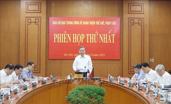 Tổng Bí thư Tô Lâm: Công tác hoàn thiện thể chế pháp luật phải mở đường cho kiến tạo phát triển