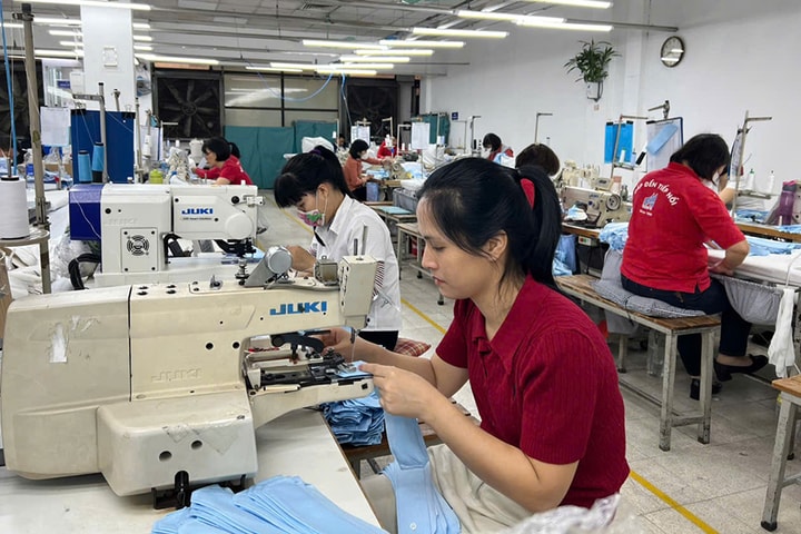 Nguy cơ xuất khẩu dệt may, da giày mất lợi thế: Cấp thiết đa dạng hóa thị trường