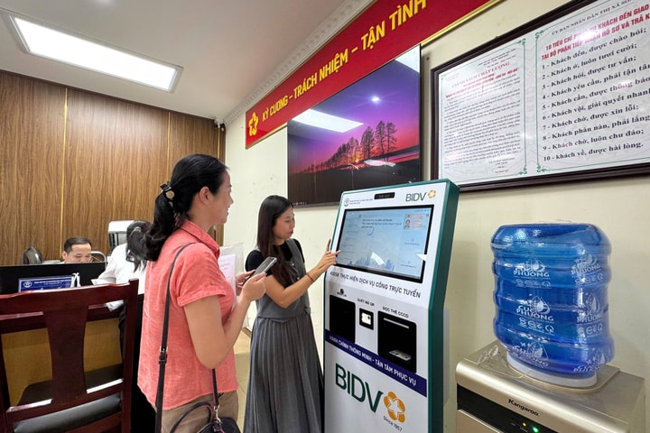 Sơn Tây: Tiếp nhận thủ tục hành chính lĩnh vực xây dựng theo hình thức trực tuyến