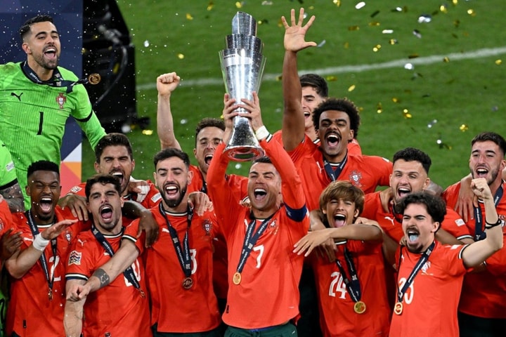 Ronaldo lập công, Bồ Đào Nha lên ngôi vô địch UEFA Nations League