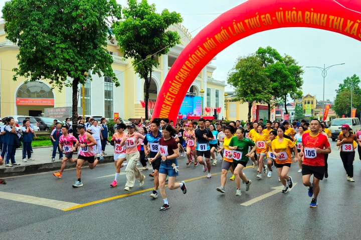 Sơn Tây: Hơn 150 vận động viên tham gia Giải chạy Báo Hànộimới mở rộng lần thứ 50
