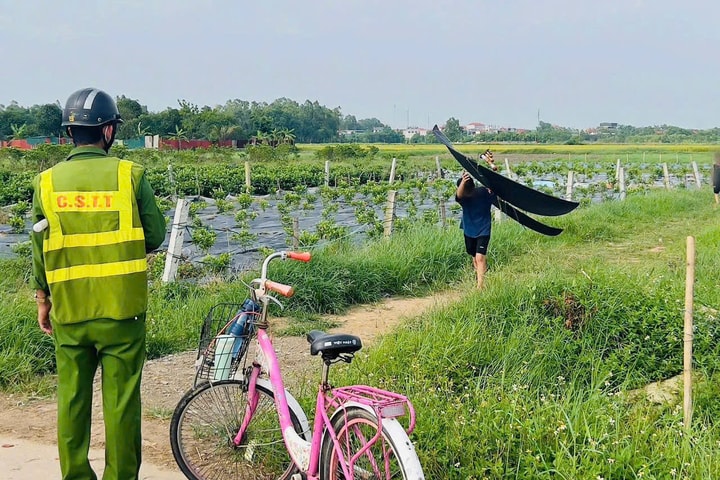 Nguy cơ mất an toàn hàng không khi trẻ em thả diều gần khu bay