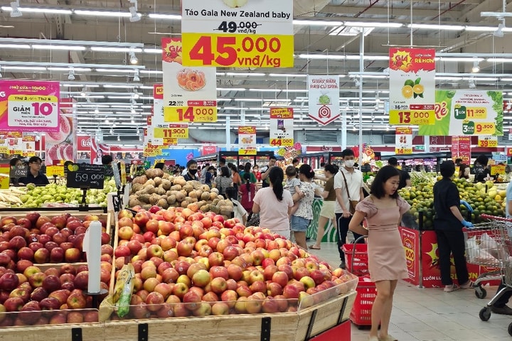 [Podcast] Bắt đầu Vietnam GrandSale 2025, hàng thiết yếu giảm giá sốc