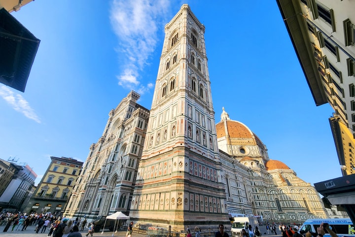 Nhà thờ Santa Maria del Fiore - viên ngọc quý của Florence