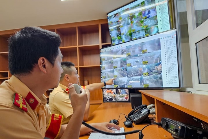 Người dân Hà Nội có thêm kênh để phản ánh vi phạm giao thông