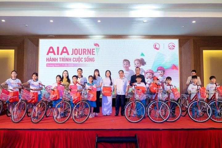 "Hành trình cuộc sống 2025" khuyến khích trẻ em nỗ lực vươn lên