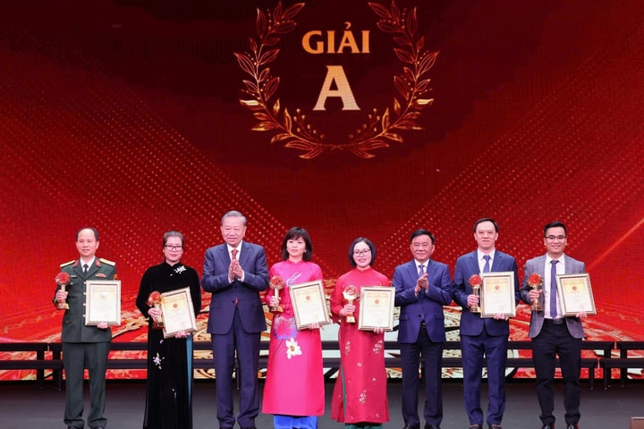 Hà Nội hưởng ứng Giải Búa liềm vàng lần thứ X