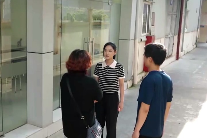 “Dịu dàng màu nắng” tập 16: Nam nóng giận với đồng nghiệp vì nói xấu Xuân Bắc