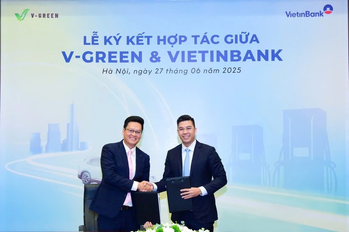 V-Green và VietinBank hợp tác phát triển hạ tầng trạm sạc ô tô điện