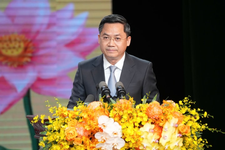 Kết thúc hoạt động 30 đảng bộ quận, huyện, thị xã trực thuộc Thành ủy Hà Nội