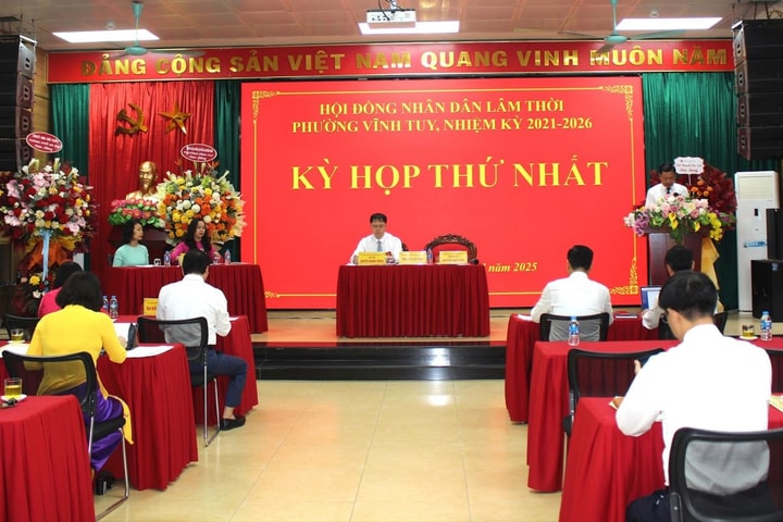 Kỳ họp thứ nhất HĐND phường Vĩnh Tuy quyết định nhiều nội dung quan trọng