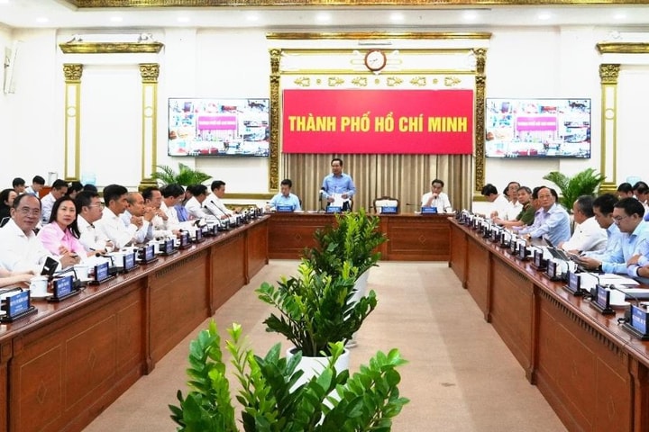 TP Hồ Chí Minh: GRDP 6 tháng đầu năm ước tăng 6,56%