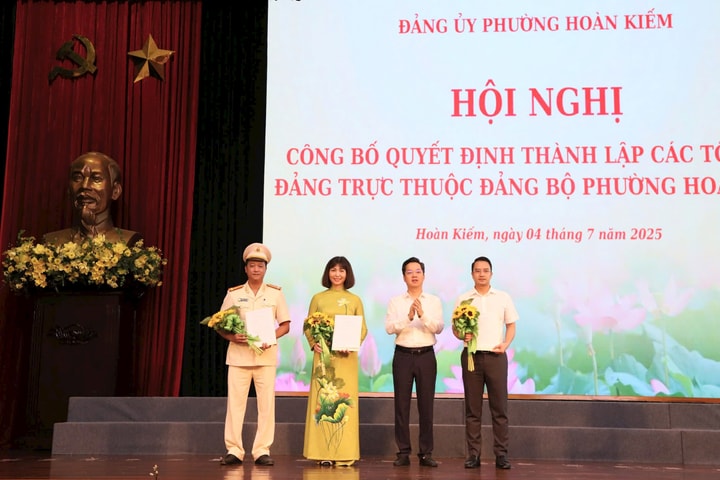 Mỗi cán bộ, công chức phường Hoàn Kiếm phải luôn gần dân, sát dân