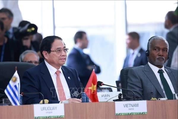 Thủ tướng Phạm Minh Chính nêu 5 đề xuất vì môi trường, y tế toàn cầu tại Hội nghị BRICS