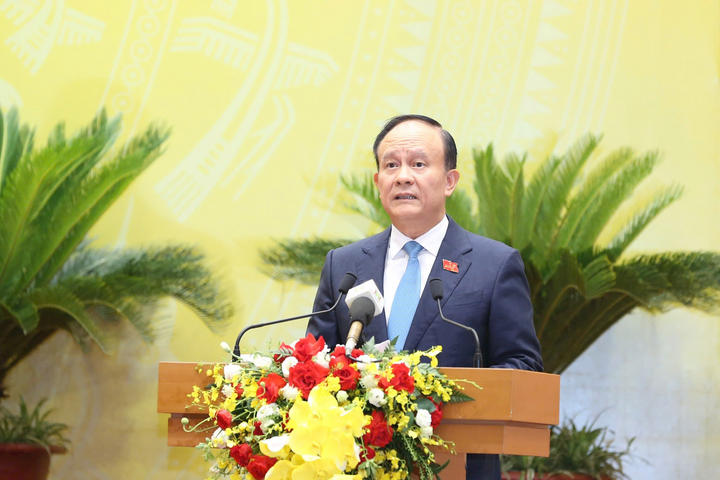 Kỳ họp thứ hai mươi lăm HĐND thành phố Hà Nội: Chất vấn, tái chất vấn 2 nhóm vấn đề
