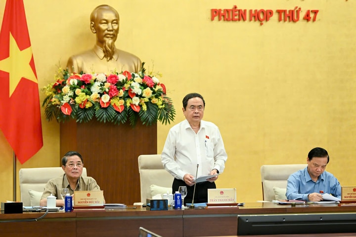 Chủ tịch Quốc hội đánh giá cao Hà Nội hỗ trợ bữa ăn bán trú cho học sinh